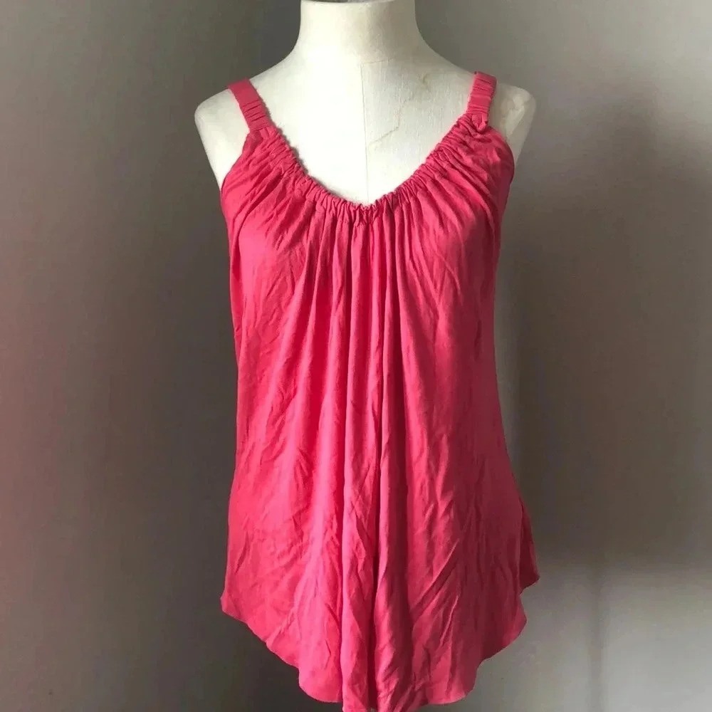 Pink Tank